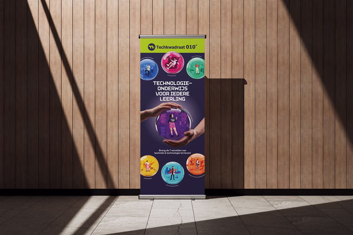 Roll up banner Techkwadraat de 7 werelden